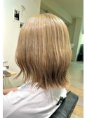 #noi_style 切りっぱなしボブ×ベージュカラー