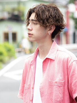 アカ(ACA) センターパートツイストスパイラルパーマツイストパーマ札幌大通