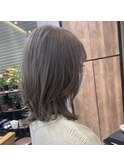 ホワイトグレージュ/くびれヘア