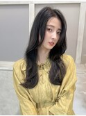大人かわいいロングヘア
