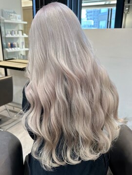 ベレーザ 渋谷(BELEZA) 3967ミルクティーアッシュ艶髪シルキーベージュハイトーンカラー