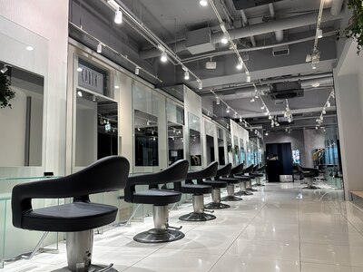 アース 川崎店(HAIR&MAKE EARTH)