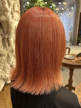 エターナル(ETERNAL) 切りっぱなしボブ+オレンジカラー