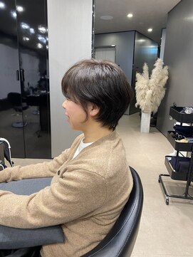 ハルキ ミナト ジャパン オオサカ(HARUKI MINATO japan OSAKA) 40代50代小顔似合わせカットくびレイヤーエモージュ大人可愛い