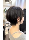 頭の形を綺麗に見せる!小顔ショート