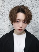 【デザインカラーでおしゃれの幅↑】これまで手を出しづらかったファッションも髪色を変えて馴染ませる?!