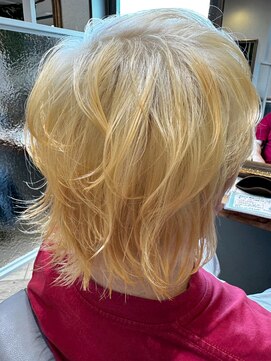 ユーシャンボール(U-CHAMBORD) ウルフ×ブロンド【寝屋川/髪質改善/白髪ぼかし】