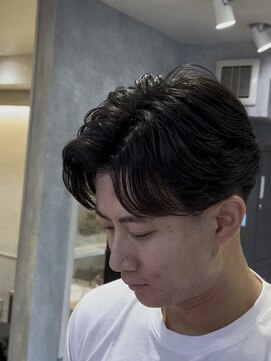 曲がる縮毛矯正専門店 バイ レイズ 名駅(曲がる縮毛矯正専門店 by RAYS) フェザーパーマフェザーショート刈り上げセンターパート h