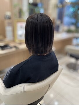 アッシュ 行徳店(Ash) 白髪ボカシハイライト