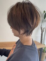 ビューエヒメ(VIEW EHIME)&nbsp;小顔カットショートボブ大人可愛いアッシュオリーブ