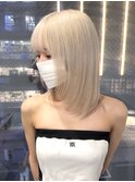 76. 切りっぱなしボブ/プラチナベージュ/デザインカラー