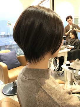 ロンド 銀座(Lond) 【斉藤 航人】エグゼクティブスタイリストが作る絶品ショート