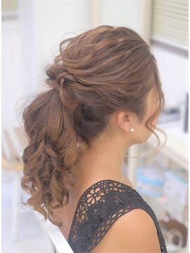 リサ 恵比寿(risa.) ボリュームポニー☆