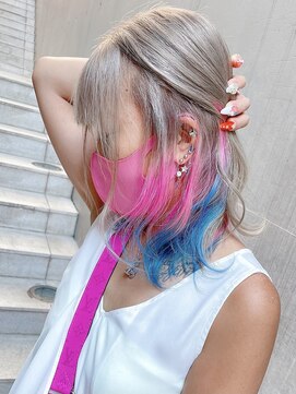 ディア(.eer) 夏全快！ホワイト×ピンク×水色 インナーカラー フェザーバング