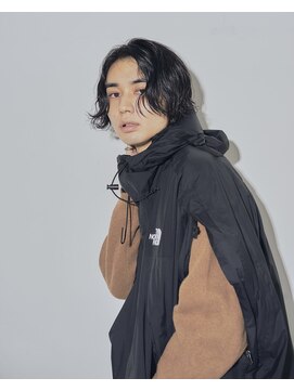 フィルムス 新宿(FILMS) デザインカラー/レイヤーカット/オリーブベージュ/ウェットヘア