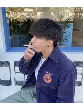 フォーコーナーズカットショップフェイビーズ 名古屋西(FourCornersCutShop favey's) ツイストスパイラル