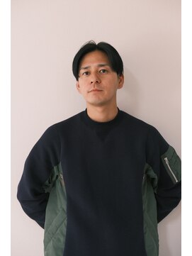 フェイヴィーズ(FavyS) メンズセンターパート ツーブロック