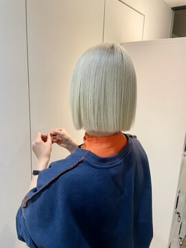 エヌプラス(N+) 今年トレンドブロンドヘア