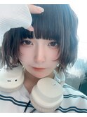 フェイスレイヤー外ハネミニボブ
