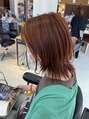 フレンズ friends&nbsp;ツヤツヤオレンジ色とクラゲヘアー