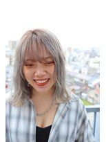 アグラントープ(a Gland taupe)&nbsp;顔まわりレイヤー愛されくびれミディ