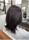 くびれ外ハネボブ  レイヤーボブ 小顔効果 アッシュグレージュ