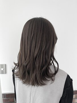 ネオリーブシェリエ 浅草店(Neolive cherie) オリーブグレージュ/外ハネ/ラフカール