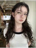 レイヤーカットハッシュカット顔まわりミディアムロング