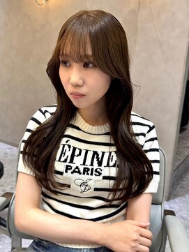 ジーナ 天神(Zina) 韓国ヘア/顔周り/レイヤーカット/グレージュカラー