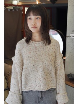 アザー(o. the .r) ミディアムレイヤーカット