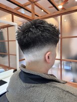 ラウハ 海浜幕張(RAUHA)&nbsp;MEN’S HAIR/サーフカール/刈り上げセンターパート/海浜幕張