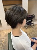 オリーブベージュ