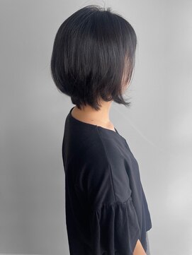 ヘアーメイク ラグズ(Hair Make Luxtz) 丸みショート/20代