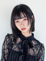 エッセンシャルヒビ(essential HlBl)&nbsp;パッツンボブ＋フェイスレイヤー