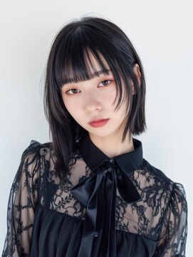 エッセンシャルヒビ(essential HlBl) パッツンボブ+フェイスレイヤー