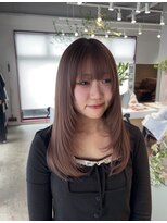 ジゼラ(GISELA)&nbsp;レイヤーカット×ブラウンベージュ