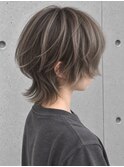 マッシュウルフ クラゲヘア ミントグレージュ ハイライト