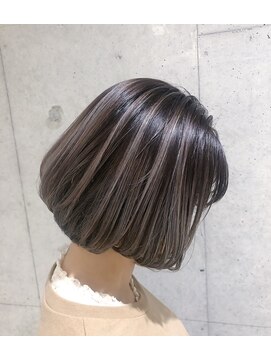 ルラブランシェ(Rula branche) ショートバレイヤージュ