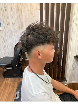 ライズヘアー(RISE HAIR) スキンフェード＋ツイストスパイラル