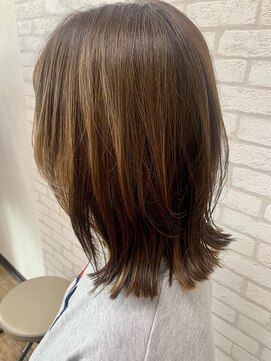 ソマル(so.maru) くびれミディアム×インナーハイライト