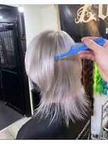 ゾーマ(ZOUMA) ホワイト シルバー