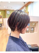 リタ(Lita)&nbsp;耳かけショート　くびれショート　レイヤー　小顔