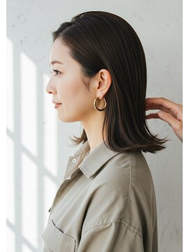 アントワープトーキョー(antwerp TOKYO) 髪質改善ニュアンスカラーツヤ髪スタイルセンターパート