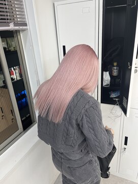 ペレ 渋谷(PELE) イメチェン/ホワイトブロンド/外ハネボブ/美髪/渋谷