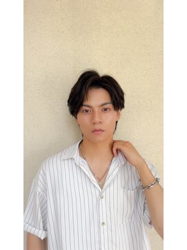 フラミューム 沼津(flammeum) 毛流れアップバング