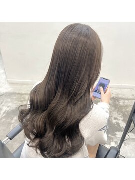 アッシュブラウン