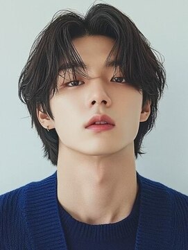 セプト 博多(SEPT.) センターパート ニュアンスパーマ ウルフカット 韓国ヘア 20代