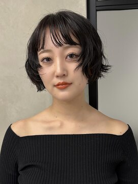 ディルト 代々木上原(DILT) 大人モードミニボブ顔まわりレイヤー黒髪ボブパーマオン眉