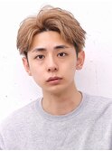 スパイキーショートフェザーパーマアップバングセンターパート