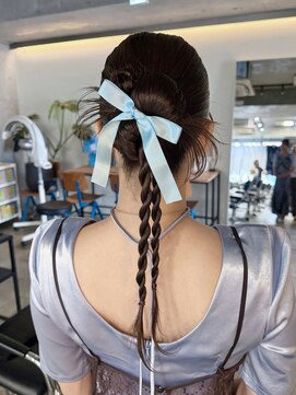 ナループロア ルームー(Nalu pu loa ROOMOO) ミディアムヘアセット